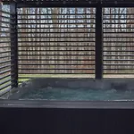 Dom To Za Malo! Caloroczny Dom Z Prywatnym Jacuzzi
