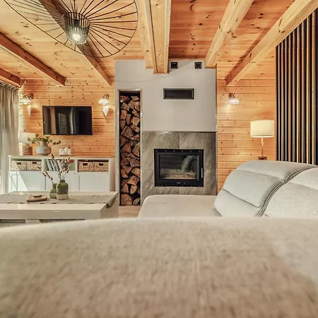 Dom To Za Malo! Caloroczny Dom Z Prywatnym Jacuzzi Borzestowo