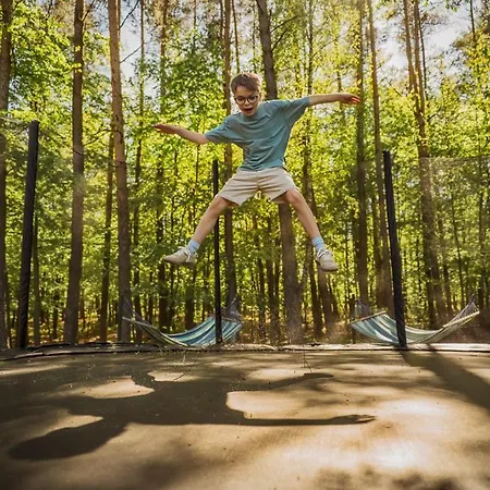 Hébergement de vacances Dom To Za Malo! Caloroczny Dom Z Prywatnym Jacuzzi Borzestowo