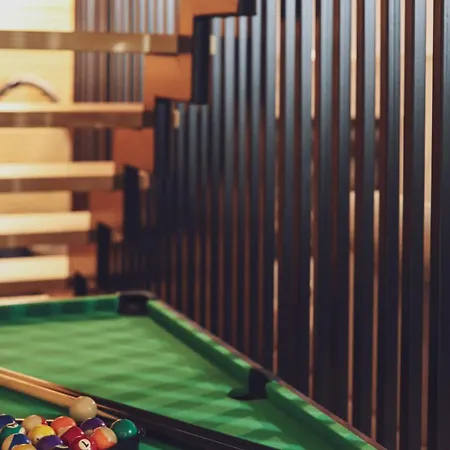 Hébergement de vacances Dom To Za Malo! Caloroczny Dom Z Prywatnym Jacuzzi