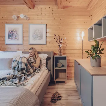 Dom To Za Malo! Caloroczny Dom Z Prywatnym Jacuzzi