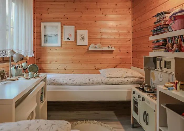 Dom To Za Malo! Caloroczny Dom Z Prywatnym Jacuzzi 度假居 *