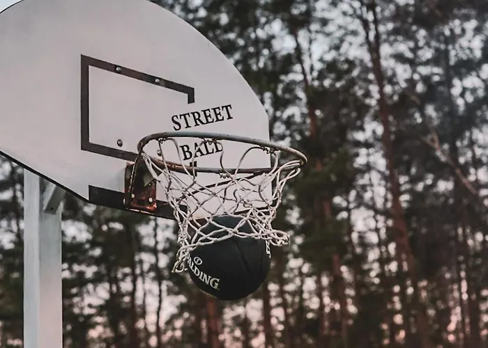 بيت للعطل Dom To Za Malo! Caloroczny Dom Z Prywatnym Jacuzzi *