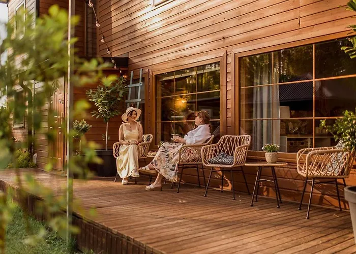 Dom To Za Malo! Caloroczny Dom Z Prywatnym Jacuzzi 度假居 *