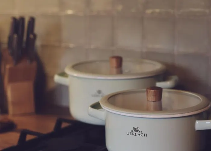 Dom To Za Malo! Caloroczny Dom Z Prywatnym Jacuzzi 度假居 *